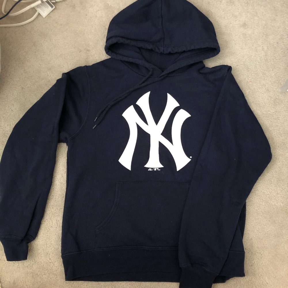 New York Yankees. Women small